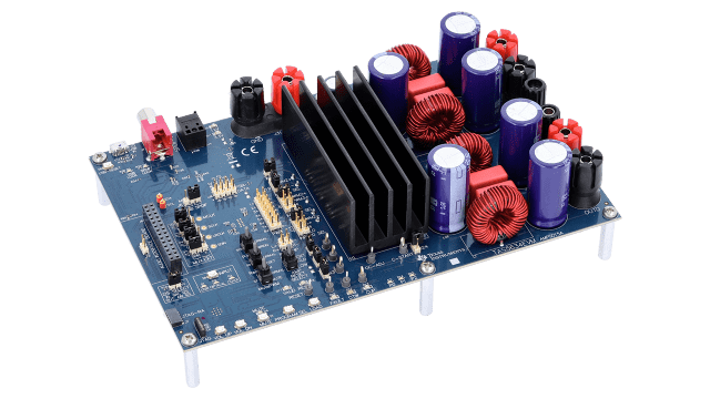 TAS5634EVM TAS5634 Módulo de evaluación de etapa de potencia del amplificador de clase D de 58 V, con entrada digital HD mono de 600 W/estéreo de 300 W angled board image