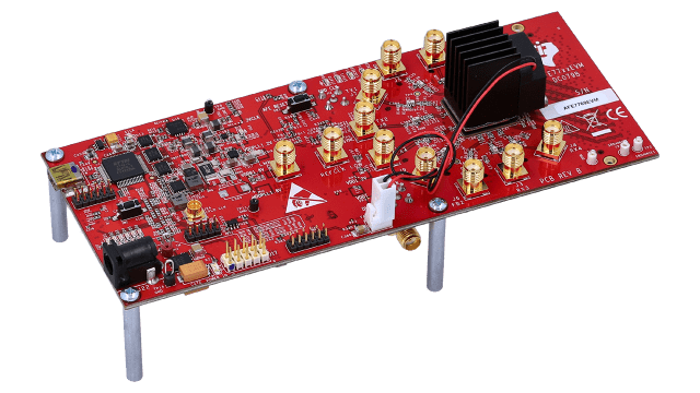 AFE7769EVM AFE7769 쿼드 채널 RF 트랜시버 평가 모듈 angled board image