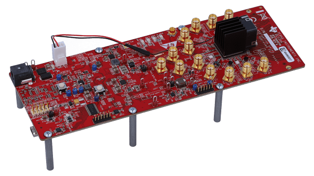 AFE7900EVM AFE7900 evaluation module for four-transmit, six-receive, 5-MHz to 7400-MHz, RF-sampling AFE angled board image