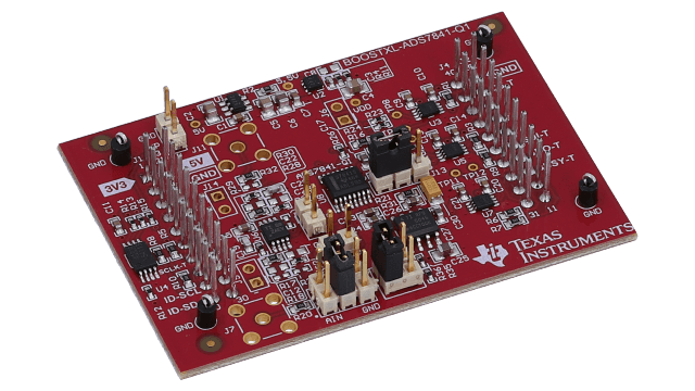 BOOSTXL-ADS7841-Q1 ADS7841-Q1 12 ビット、4 チャネル、シリアル出力サンプリング ADC BoosterPack™ プラグイン・モジュール angled board image