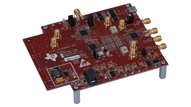 DAC3282EVM DAC3282 Zweikanal, 16 Bit, 625 MSPS, 1x–2x, Interpolierendes Digital-zu-Analog-Evaluierungsmodul angled board image