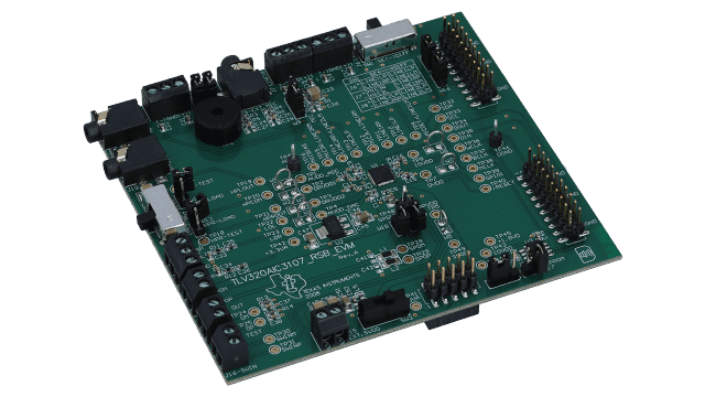 TLV320AIC3107EVM-K TLV320AIC3107 評估模組和 USB 主機板 angled board image
