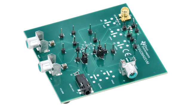 TS3A226AEEVM TS3A226AE evaluation module for autonomous audio-headset switch angled board image