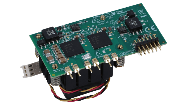 LMG3425EVM-043 LMG3425R030 600-V 30-mΩ with ideal diode mode half-bridge daughter card angled board image