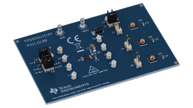 TPS92611EVM TPS92611-Q1 シングル・チャネル LED ドライバの評価モジュール angled board image