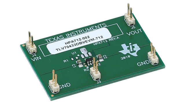 TLV70433DBVEVM-712 TLV70433 150mA、超低静止電流（Iq）、高入力電圧（Vin）低ドロップアウト・レギュレータの評価モジュール angled board image