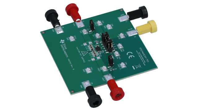 TPS7A84EVM-753 TPS7A84 3A、大電流、1% 高精度、4.4μVRMS LDO レギュレータの評価基板 angled board image