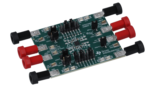 TPS7A8901EVM-853 TPS7A89 小型、デュアル 2A、低ノイズ（3.8μVRMS）LDO 電圧レギュレータの評価モジュール angled board image