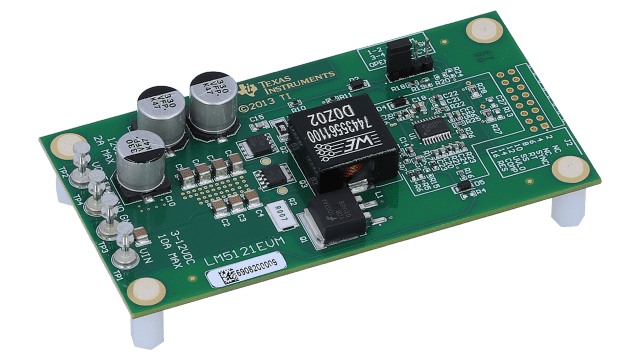 LM5121EVM 연결 해제 스위치를 지원하는 넓은 Vin 동기 부스트 컨트롤러 평가 모듈 angled board image