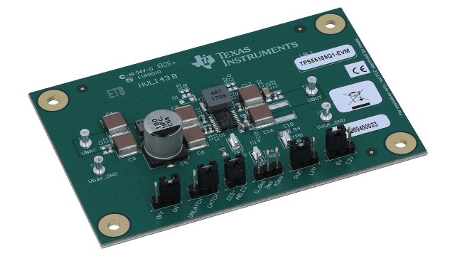 TPS55165Q1-EVM Módulo de evaluación de reductor de impulso de 1 A de inductor único TPS5516xEVM angled board image