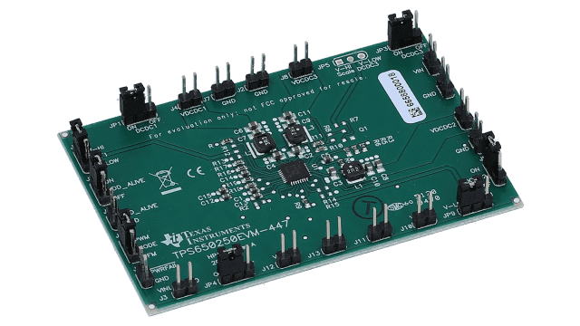 TPS650250EVM-447 TPS650250EVM-447 評価モジュール：3 個の DC/DC と 3 個の LDO 搭載、構成可能なパワー・マネージメント IC（PMIC） angled board image