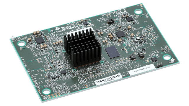 J721EXSOMG01EVM TDA4VM と DRA829V 向け、ソケット搭載システム・オン・モジュール (SoM) angled board image