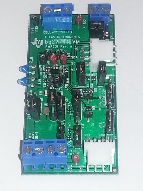 BQ27741EVM BQ27741EVM 電池側 Impedance Track 電量 (氣量) 計整合式保護器評估模組 top board image