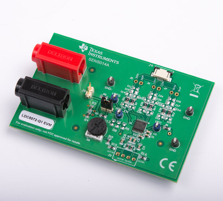 LDC5072Q1EVM 適用於具有正弦/餘弦輸出之電感位置感測器介面的 LDC5072-Q1 評估模組 angled board image