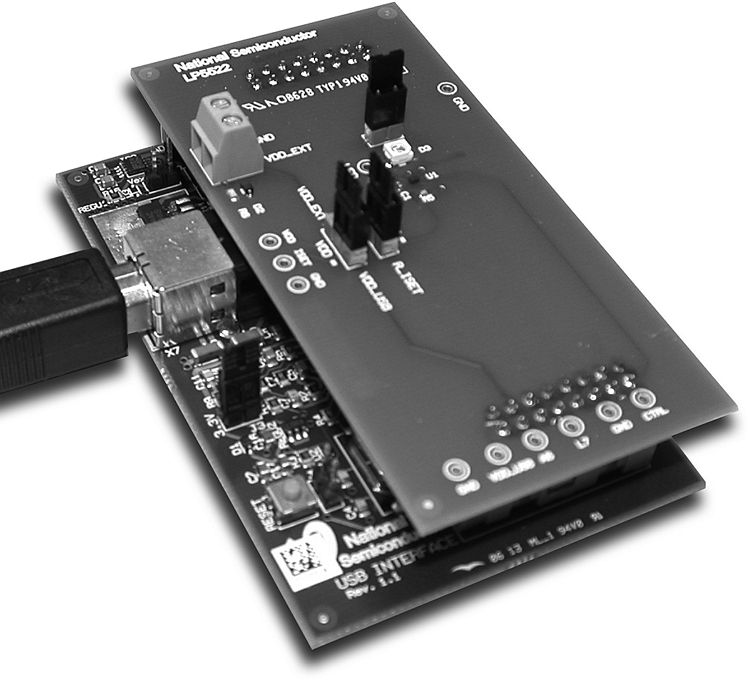 LP5522TMEV Módulo de evaluación del controlador LED programable de la familia PowerWise&reg;. top board image