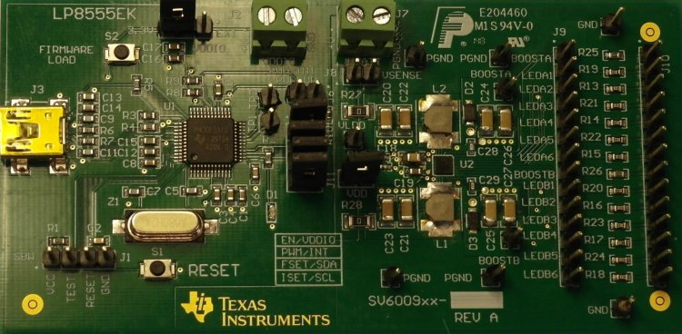 LP8555EVM 高効率 LED バックライト・ドライバ評価モジュール top board image