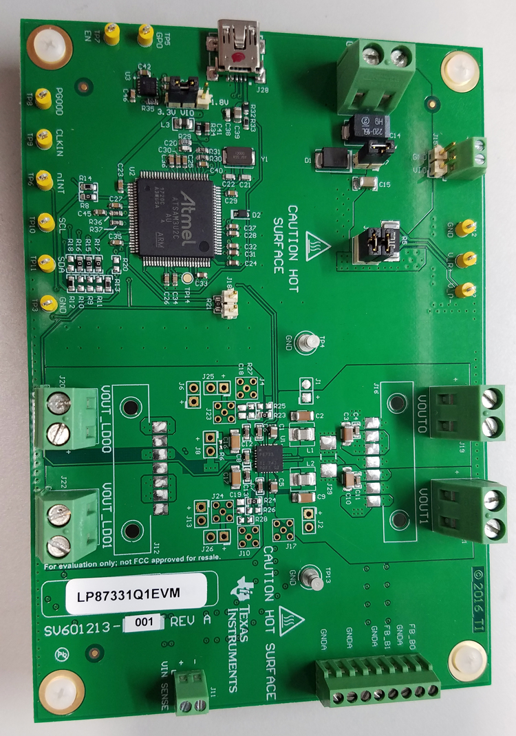 LP87331Q1EVM LP87332A-Q1 듀얼 고전류 벅 컨버터 및 듀얼 리니어 레귤레이터 평가 모듈 top board image