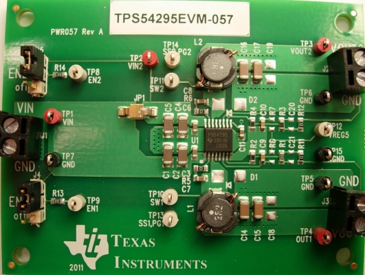 TPS54295EVM-057 Evaluierungsmodul für TPS54295 Synchron-Abwärtswandler top board image