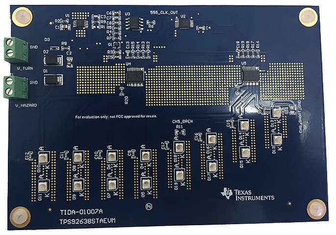 TPS92638STAEVM シーケンシャル・ターン付き EMC 互換車載 LED テールライトの評価モジュール top board image