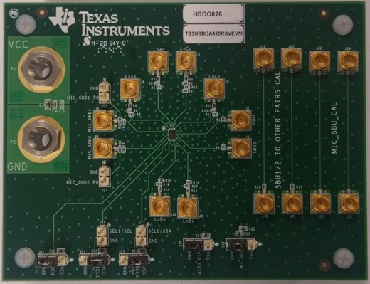 TS3USBCA410EVM Evaluierungsmodul für SBU-Multiplexer mit MIC/AGND für USB Typ-C 4:1 top board image